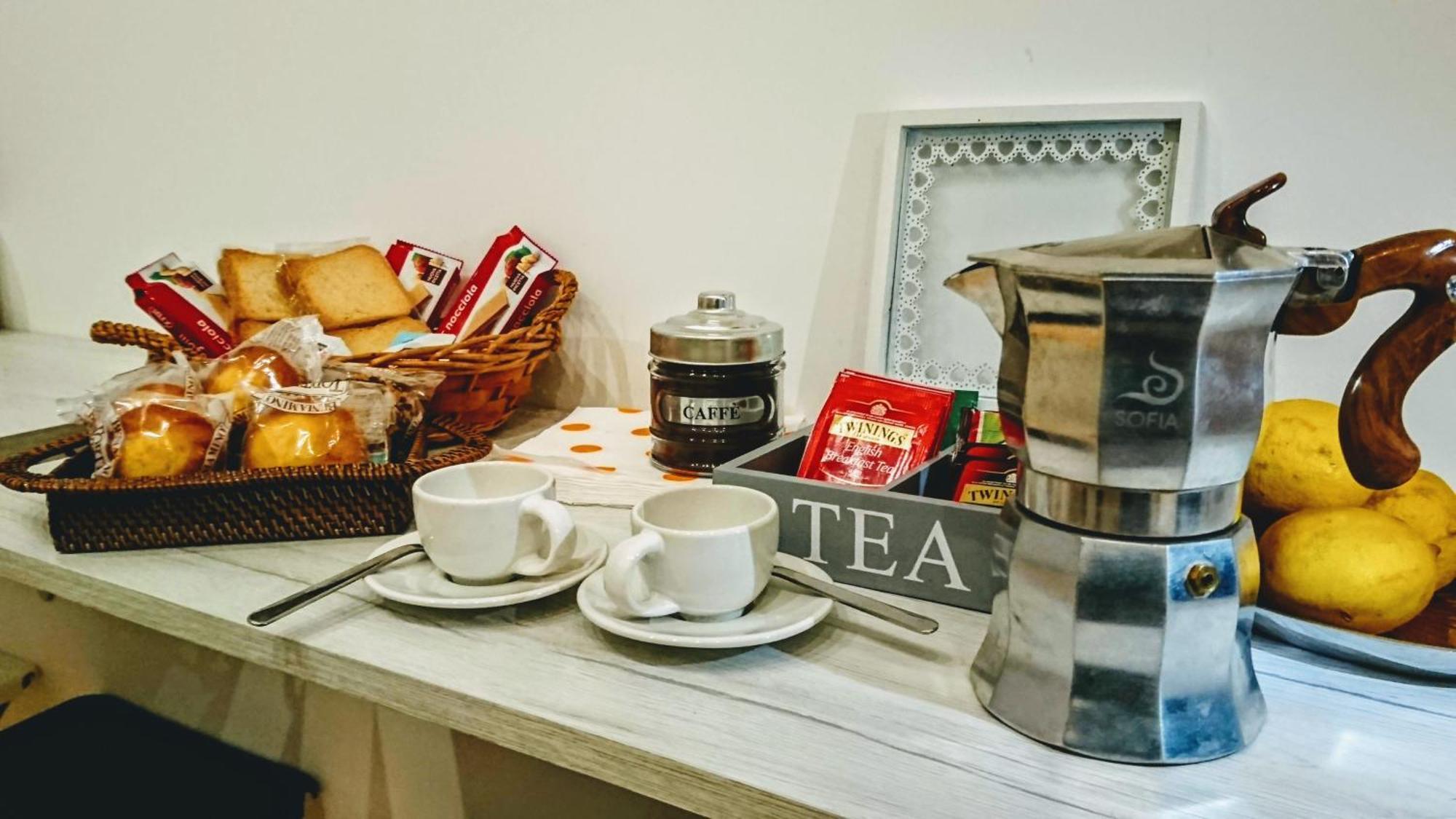 Napoli Centrale Rooms Bed & Breakfast *