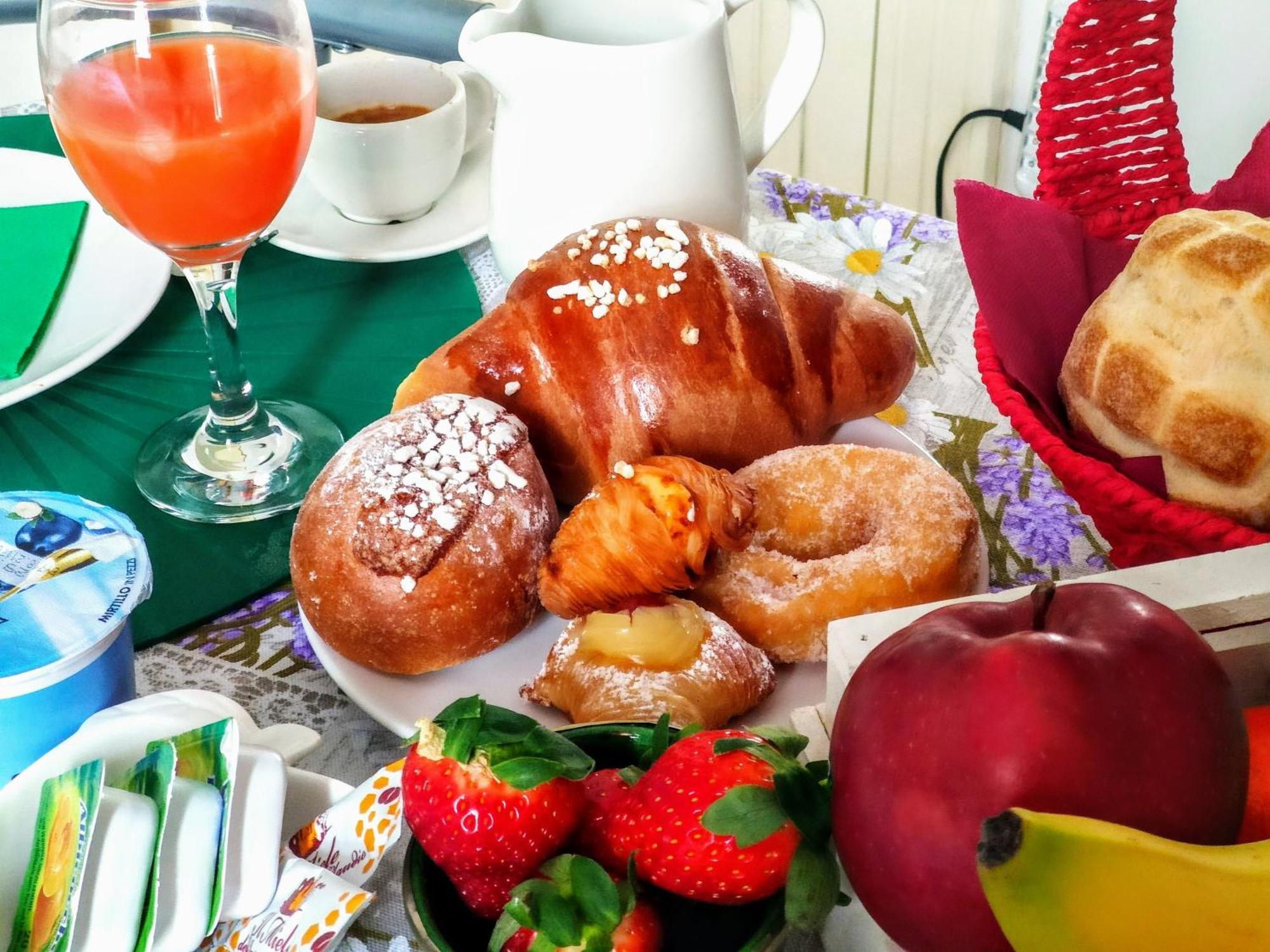 Bed & Breakfast Napoli Centrale Rooms Naples