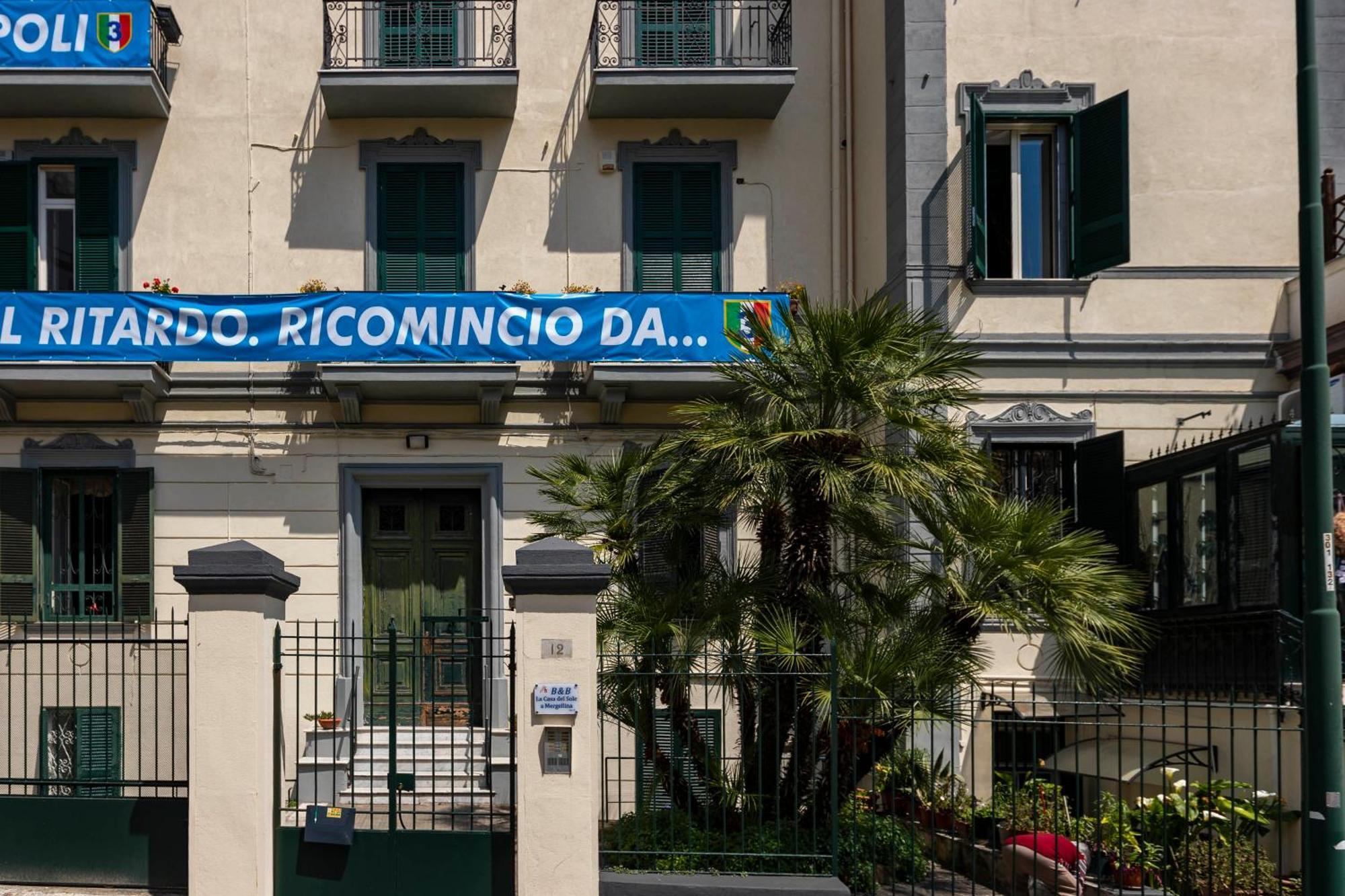 Napoli Centrale Rooms Bed & Breakfast